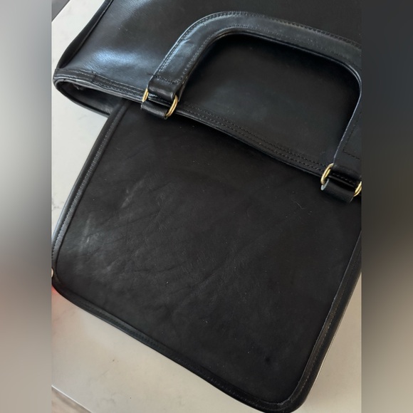 Vintage Coach Watermelon Tote in Black - Picture 8 of 9